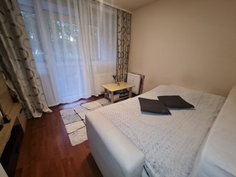Eladó Lakás 1042 Budapest 4. kerület Újpest központ