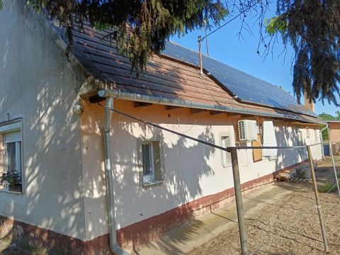 Eladó Ház 2347 Bugyi 