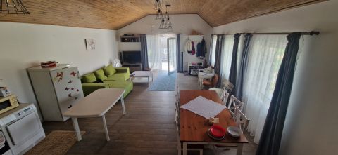 Eladó Ház 8646 Balatonfenyves , Csendes-családias környék