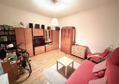 Eladó Lakás 1171 Budapest 17. kerület Kis lakás, saját kerttel