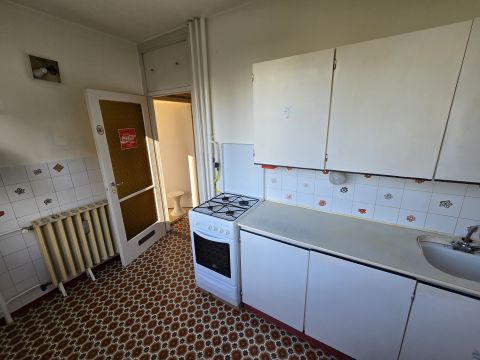 Eladó Lakás 8200 Veszprém 