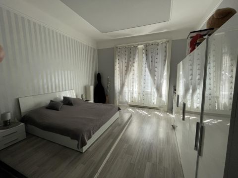 Eladó Lakás 1086 Budapest 8. kerület 