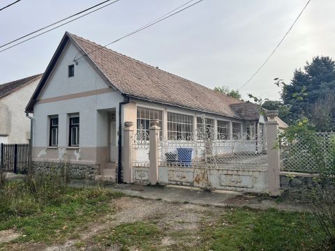 Eladó Ház 7811 Szalánta 