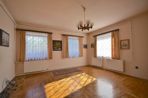 Eladó Ház 1162 Budapest 16. kerület Árpádföld