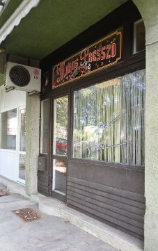 Eladó Üzlethelyiség 7400 Kaposvár , Kaposvári belvárosi 37 nm-es utcafronti üzlet eladó! 