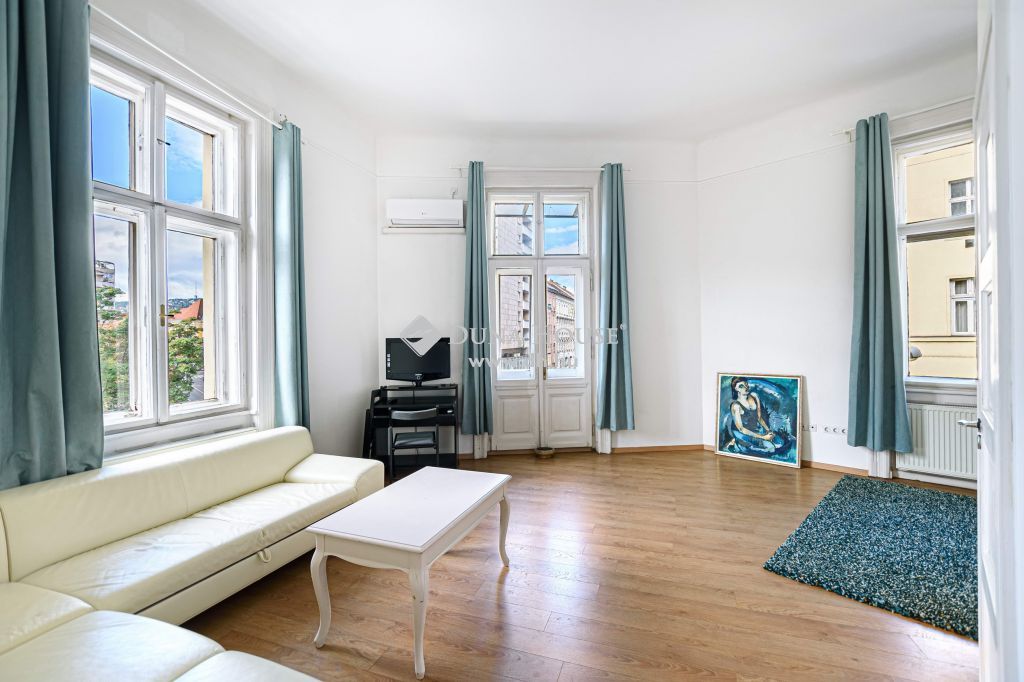 1013 Budapest 1. kerület — 1/21