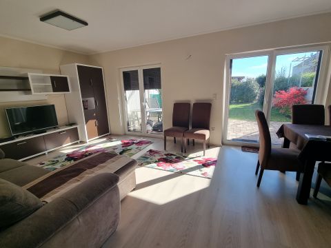 Kiadó Lakás 8360 Keszthely , Kertváros