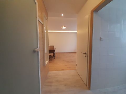 Kiadó Lakás 1122 Budapest 12. kerület Tusnádi utca