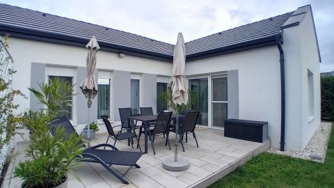 Eladó Ház 2089 Telki 