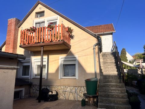Eladó Ház 8200 Veszprém 
