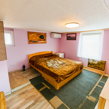 Eladó Ház 6000 Kecskemét , Úrihegy 