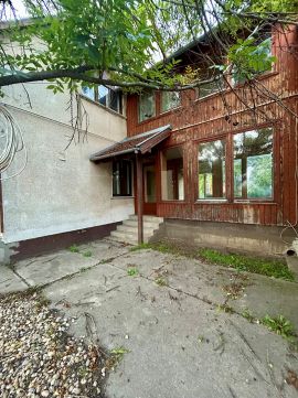 Eladó Ház 2730 Albertirsa Központi részen 