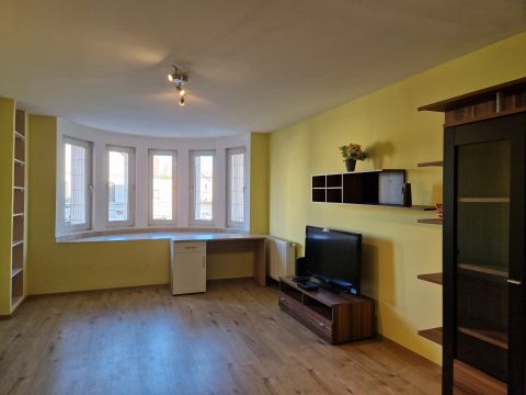 Eladó Lakás 1089 Budapest 8. kerület 