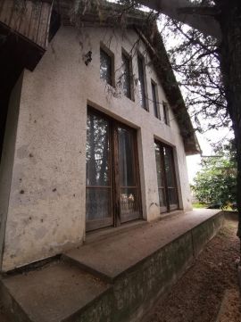 Eladó Ház 2737 Ceglédbercel , 2737 Ceglédbercel, Vasútállomás környéke