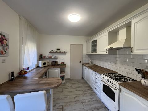 Eladó Lakás 8900 Zalaegerszeg , Eladó lakás Zalaegerszegen