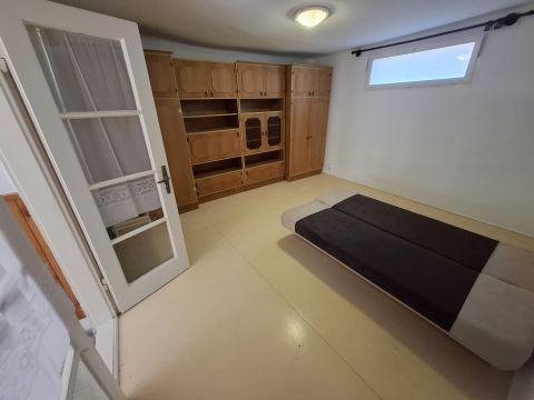 Eladó Ház 6100 Kiskunfélegyháza , Alacsony rezsijű 1 szobás garzon a Kossuthváros elején