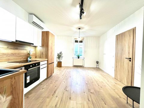 Eladó Lakás 7621 Pécs 