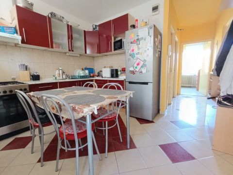 Eladó Lakás 7700 Mohács , Mohács lakótelepi lakás