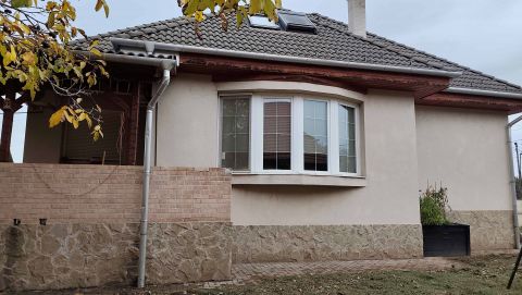 Eladó Ház 2485 Gárdony , Vasútállomás közelében