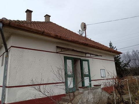 Eladó Ház 2712 Nyársapát , Ady Endre