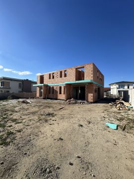 Eladó Ház 1188 Budapest 18. kerület , 18.kerület Almáskertben modern, új építésű házak között