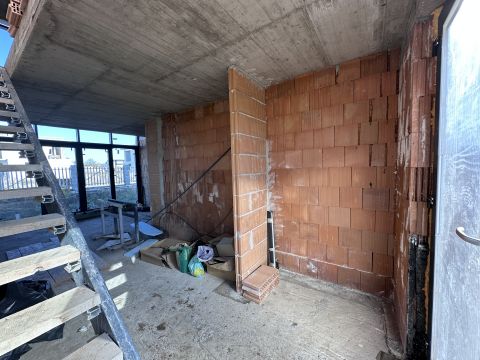 Eladó Ház 1182 Budapest 18. kerület Új építésű városrészen 3 genráció családi ház eladó!