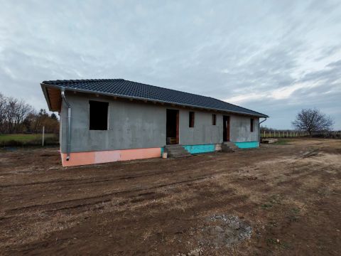 Eladó Ház 2721 Pilis 