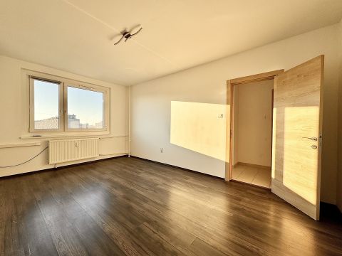 Eladó Lakás 9023 Győr 