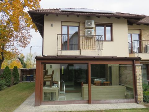 Eladó Ház 1141 Budapest 14. kerület 