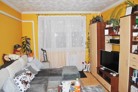 Eladó Lakás 6000 Kecskemét , Kétszobás felújított panel lakás ELADÓ