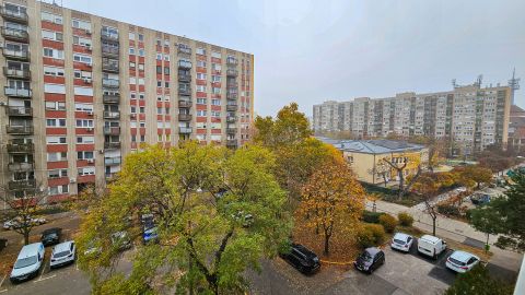 Eladó Lakás 1139 Budapest 13. kerület BÉKE térnél - nagyon szépen felújított, 3 szobás, erkélyes!