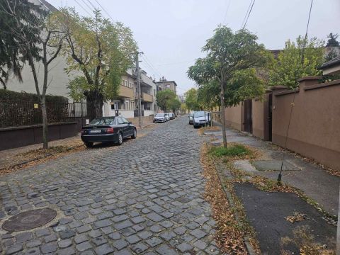 Eladó Lakás 1047 Budapest 4. kerület 