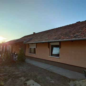 Eladó Ház 2377 Örkény , Örkény központhoz közel