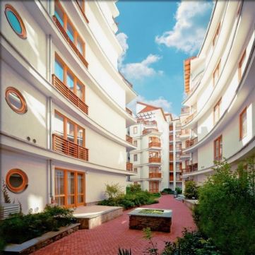 Kiadó Lakás 1066 Budapest 6. kerület , Lovag utcában,  nappali + 2 háló, 2 erkély, parkolóhellyel