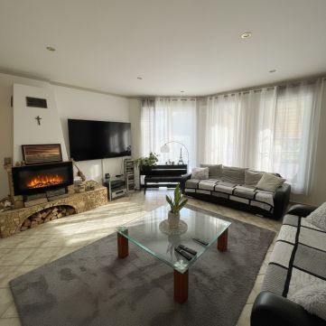 Eladó Ház 8143 Sárszentmihály , energiatakarékos családi ház természetközeli környezetben