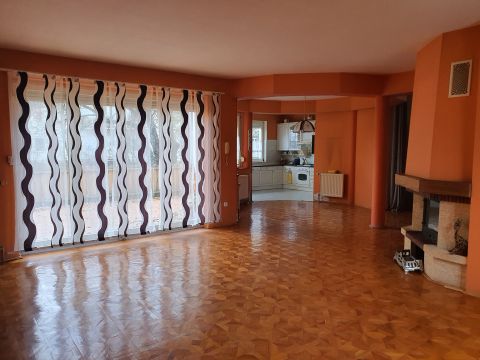 Eladó Lakás 2092 Budakeszi , Szőlőkert u 10