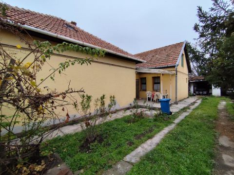 Eladó Ház 5600 Békéscsaba , 5600 Békéscsaba, Belterület