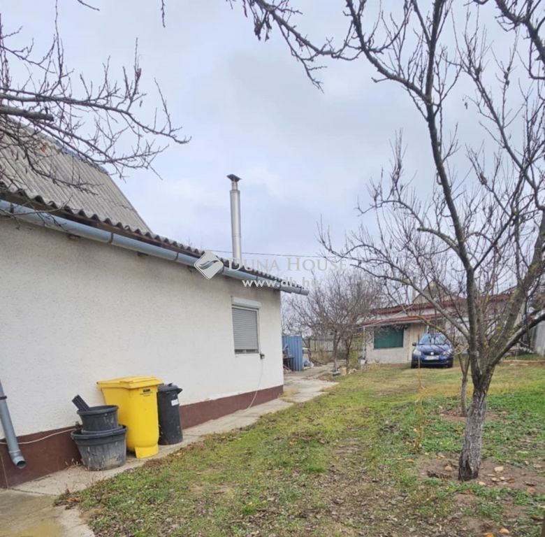 2360 Gyál , Gyálszőlő — 1/22