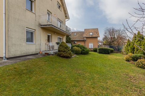 Eladó Lakás 1163 Budapest 16. kerület 