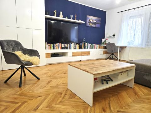 Eladó Ház 7634 Pécs , Kovácstelepen családi ház tetőtér beépítési lehetőséggel