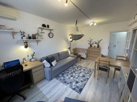 Eladó Lakás 1041 Budapest 4. kerület , Panorámás, felújított otthon Újpest szívében