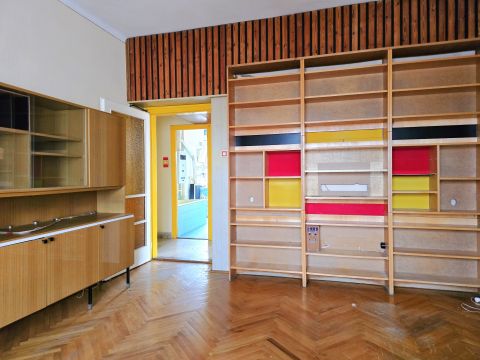 Eladó Lakás 7633 Pécs , Jól átalakítható 55 nm-es tégla lakás