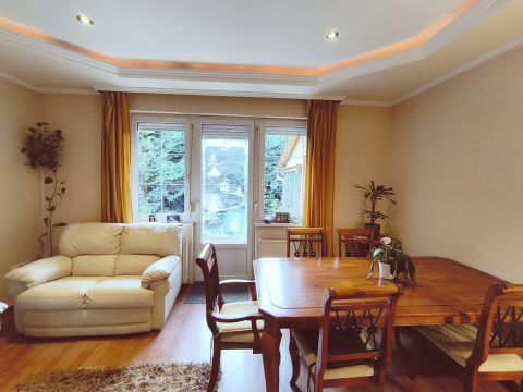 Eladó Ház 2120 Dunakeszi Tóváros