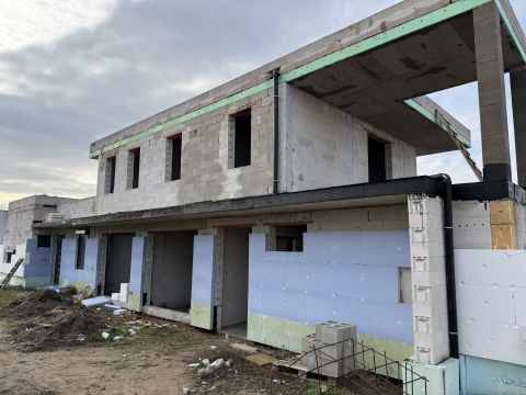 Eladó Ház 1239 Budapest 23. kerület 