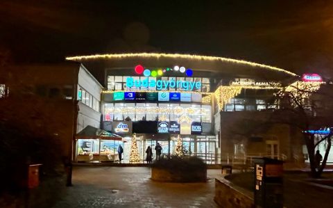 Kiadó Üzlethelyiség 1026 Budapest 2. kerület , Budagyöngye Bevásárlóközpont