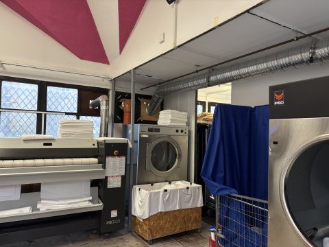 Eladó Üzlethelyiség 2510 Dorog 