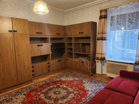 Eladó Lakás 8100 Várpalota Várpalota