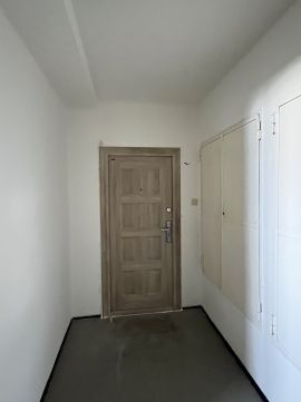 Eladó Lakás 2060 Bicske 