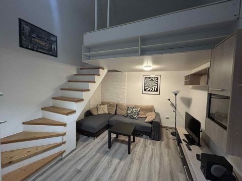 Kiadó Lakás 1081 Budapest 8. kerület 