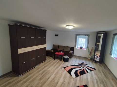 Eladó Ház 2837 Vértesszőlős 